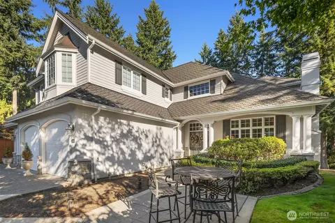 Exterior - 17633 48th Ave SE, Bothell, WA 98012 photo 3 of 7