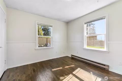 Bedroom - 2316 7th St, Everett, WA 98201 photo 6 of 7