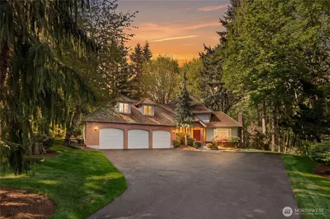 17812 NE 154th St, Woodinville, WA 98072