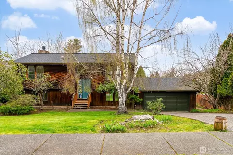 206 Bayside Pl, Bellingham, WA 98225