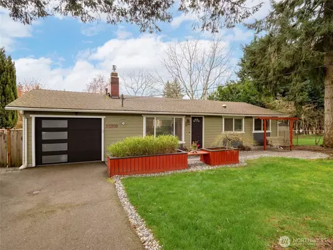 24309 47th Ave SE, Woodinville, WA 98072