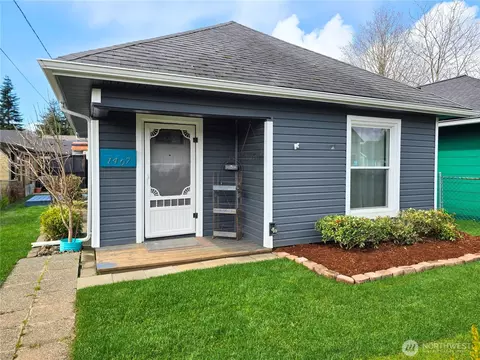 1407 Laurel St, Hoquiam, WA 98550