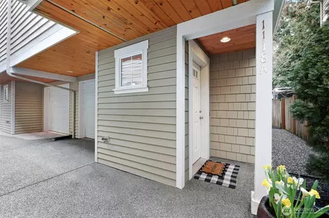 1118 NW 56th St #A, Seattle, WA 98107