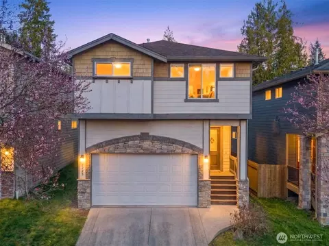 2225 107th Ave SE, Lake Stevens, WA 98258