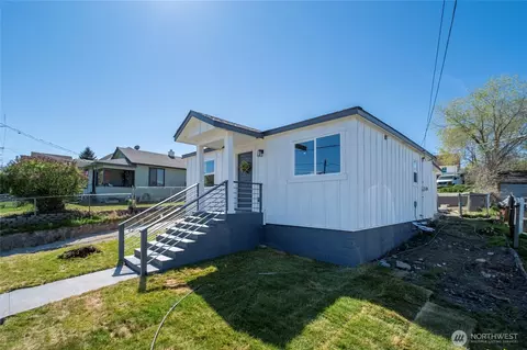 918 Cashmere St, Wenatchee, WA 98801