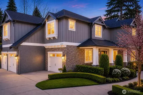 3232 112th Ave SE, Bellevue, WA 98004
