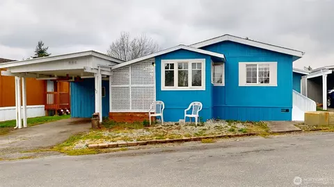 2600 E Division St #42, Mount Vernon, WA 98274