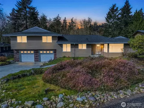 15106 Starr Pl SE, Olalla, WA 98359