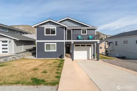 225 E Marine View Dr, Orondo, WA 98843