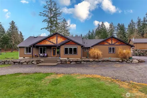 36421 80th Ave E, Eatonville, WA 98328