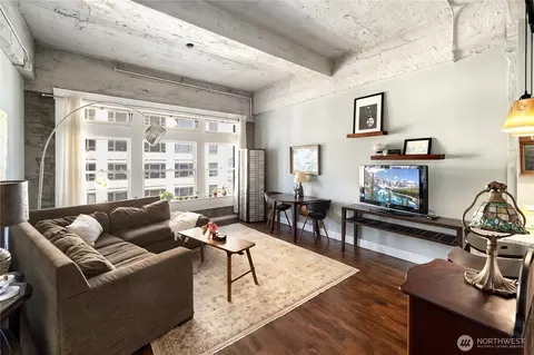 1101 A St #602, Tacoma, WA 98402