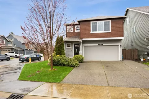 10501 190th St E, Puyallup, WA 98374