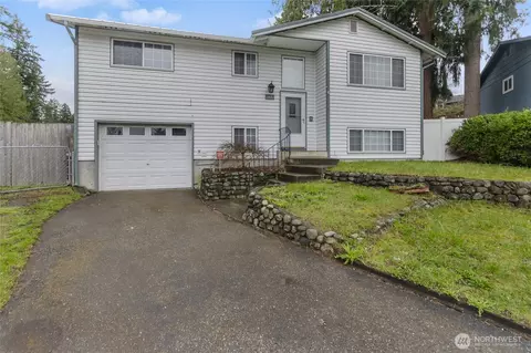 2426 155th Street Ct E, Tacoma, WA 98445