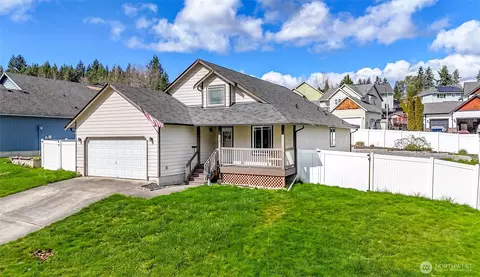 774 Carriage Court Dr W, Eatonville, WA 98328