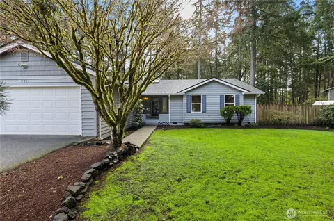 7215 54th Ave NW, Gig Harbor, WA 98335