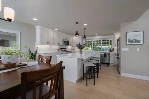 Kitchen - 17407 3rd Ave SE, Bothell, WA 98012 photo 1 of 3