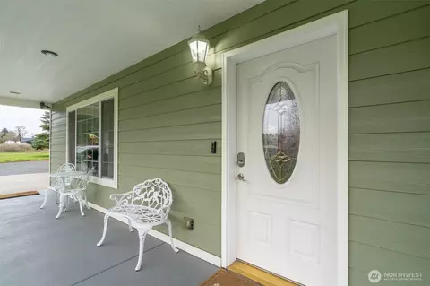 Exterior - 181 John Rd, Chehalis, WA 98532 photo 6 of 14