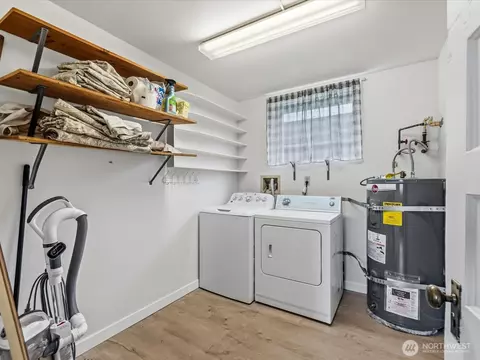 Other - 1901 Hoyt Ave, Everett, WA 98201 photo 1 of 2