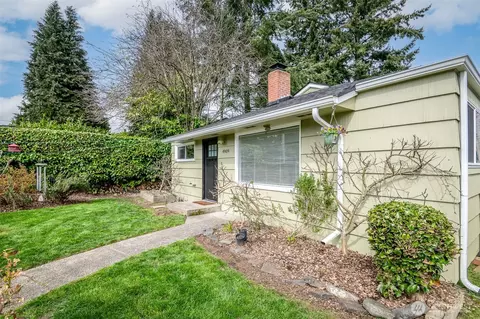 4909 N 30th St, Tacoma, WA 98407