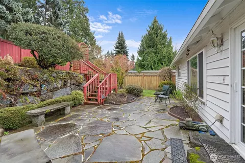 Exterior - 7503 7th Dr W, Everett, WA 98203 photo 4 of 8