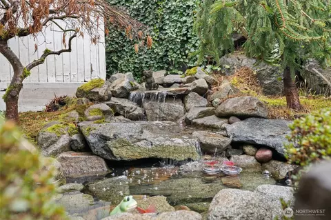 Exterior - 7503 7th Dr W, Everett, WA 98203 photo 3 of 8