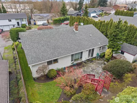 View/Area - 7503 7th Dr W, Everett, WA 98203 photo 1 of 7