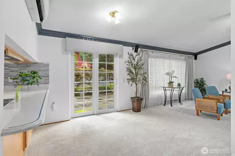 Living - 7503 7th Dr W, Everett, WA 98203 photo 4 of 4