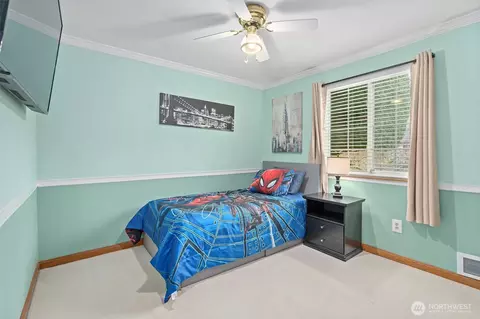 Bedroom - 7503 7th Dr W, Everett, WA 98203 photo 5 of 5