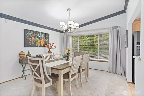 Dining - 7503 7th Dr W, Everett, WA 98203 photo 3 of 3