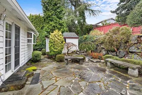 Exterior - 7503 7th Dr W, Everett, WA 98203 photo 2 of 8