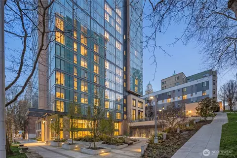 800 Columbia St #1003, Seattle, WA 98104