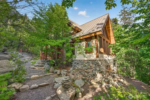 7150 Icicle Rd, Leavenworth, WA 98826
