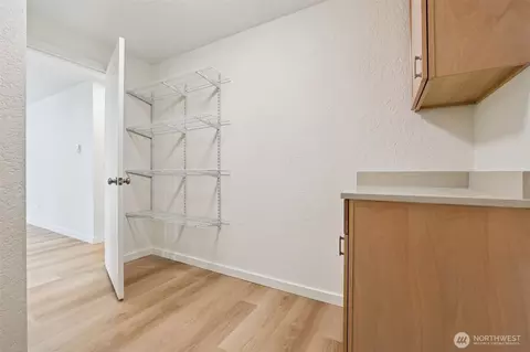 9121 5th Pl W #A & B, Everett, WA 98204 photo 10
