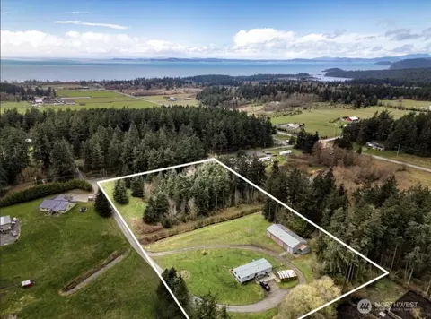 4540 Monkey Hill Rd, Oak Harbor, WA 98277
