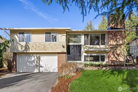 12710 NE 111th Pl, Kirkland, WA 98033