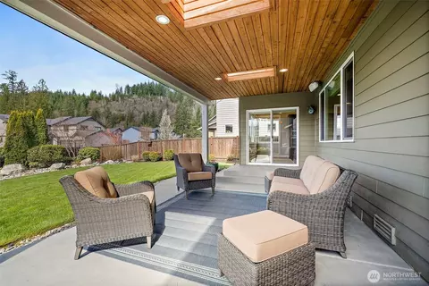 Exterior - 4351 333rd Ave NE, Carnation, WA 98014 photo 5 of 7