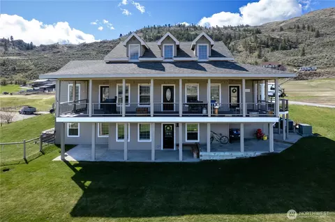 31 Rooster Flts, Oroville, WA 98844
