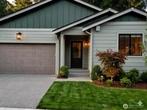526 Gilbertson Ln SE, Tumwater, WA 98501