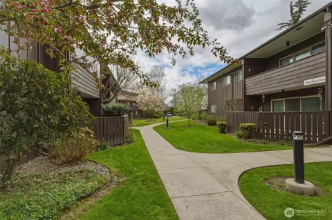 364 Catherine St #F-9, Walla Walla, WA 99362