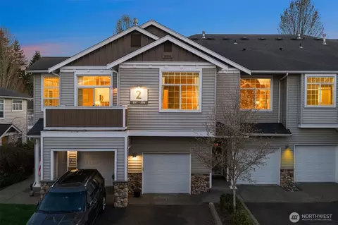 1855 Trossachs Blvd SE #206, Sammamish, WA 98075