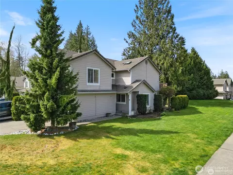 8321 Putters Ct, Arlington, WA 98223