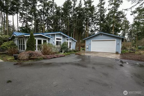 2306 Wellman Pl, Oak Harbor, WA 98277