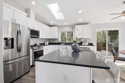 Kitchen - 24223 13th Pl W, Bothell, WA 98021 photo 1 of 4