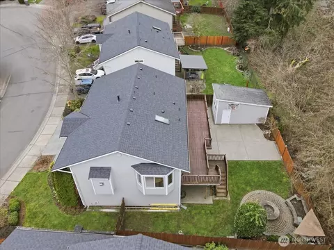 View/Area - 24223 13th Pl W, Bothell, WA 98021 photo 2 of 4