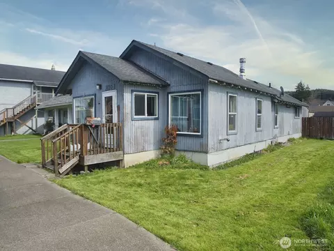 620 Monroe St, Hoquiam, WA 98550