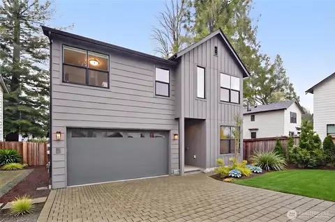 12332 38th Ave NE, Seattle, WA 98125