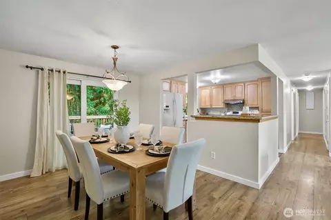 Dining - 20530 11th Dr SE, Bothell, WA 98012 photo 1 of 1