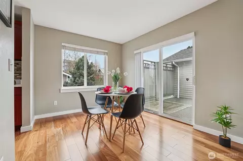 Dining - 901 E Marine View Dr #201, Everett, WA 98201 photo 1 of 4