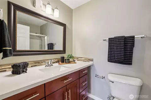 Bath - 901 E Marine View Dr #201, Everett, WA 98201 photo 3 of 3