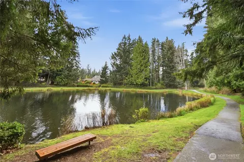 View/Area - 12504 40th Ave SE, Everett, WA 98208 photo 5 of 6